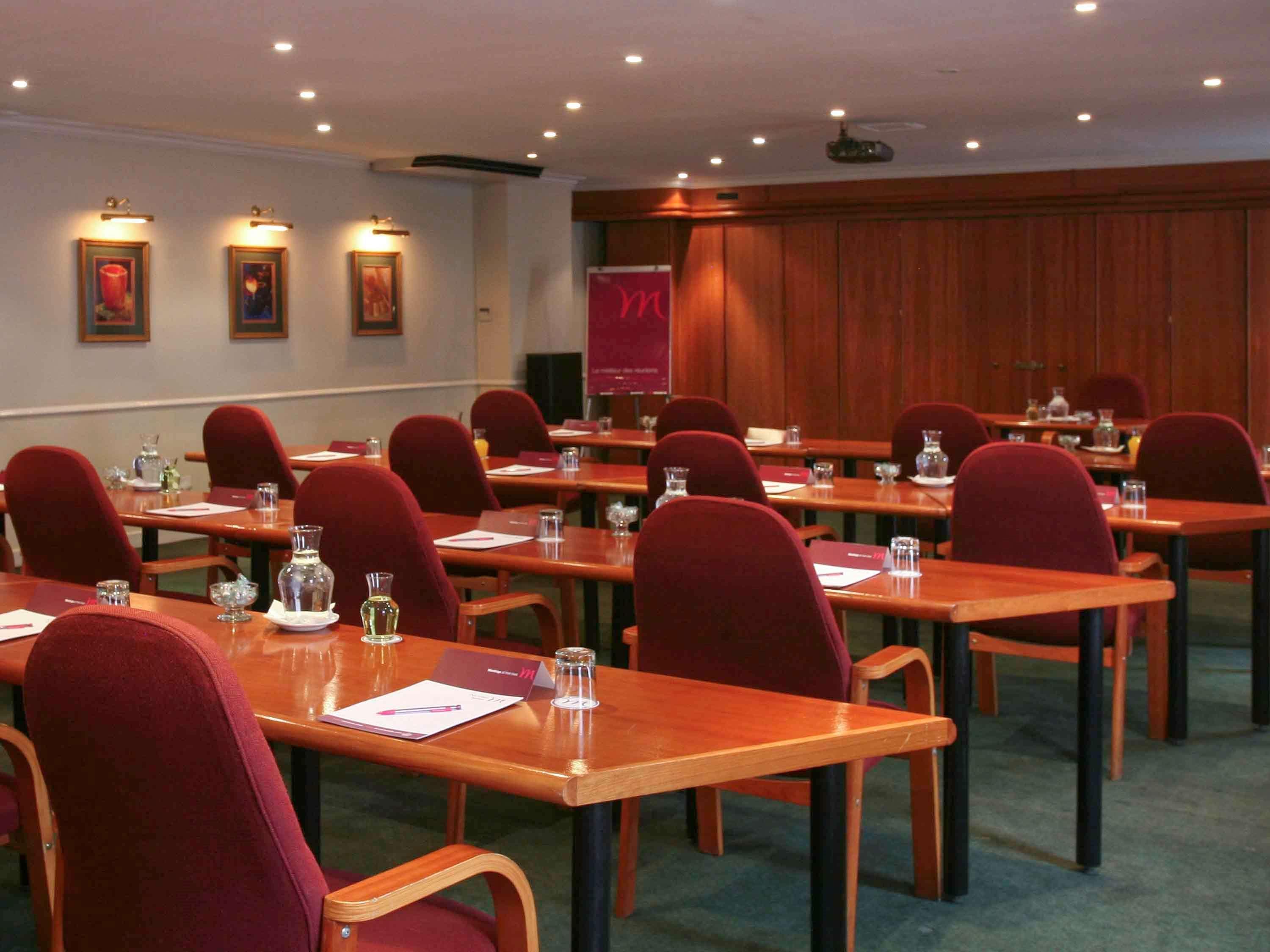 Mercure Hotel Bedfordview Johannesburg Exterior photo