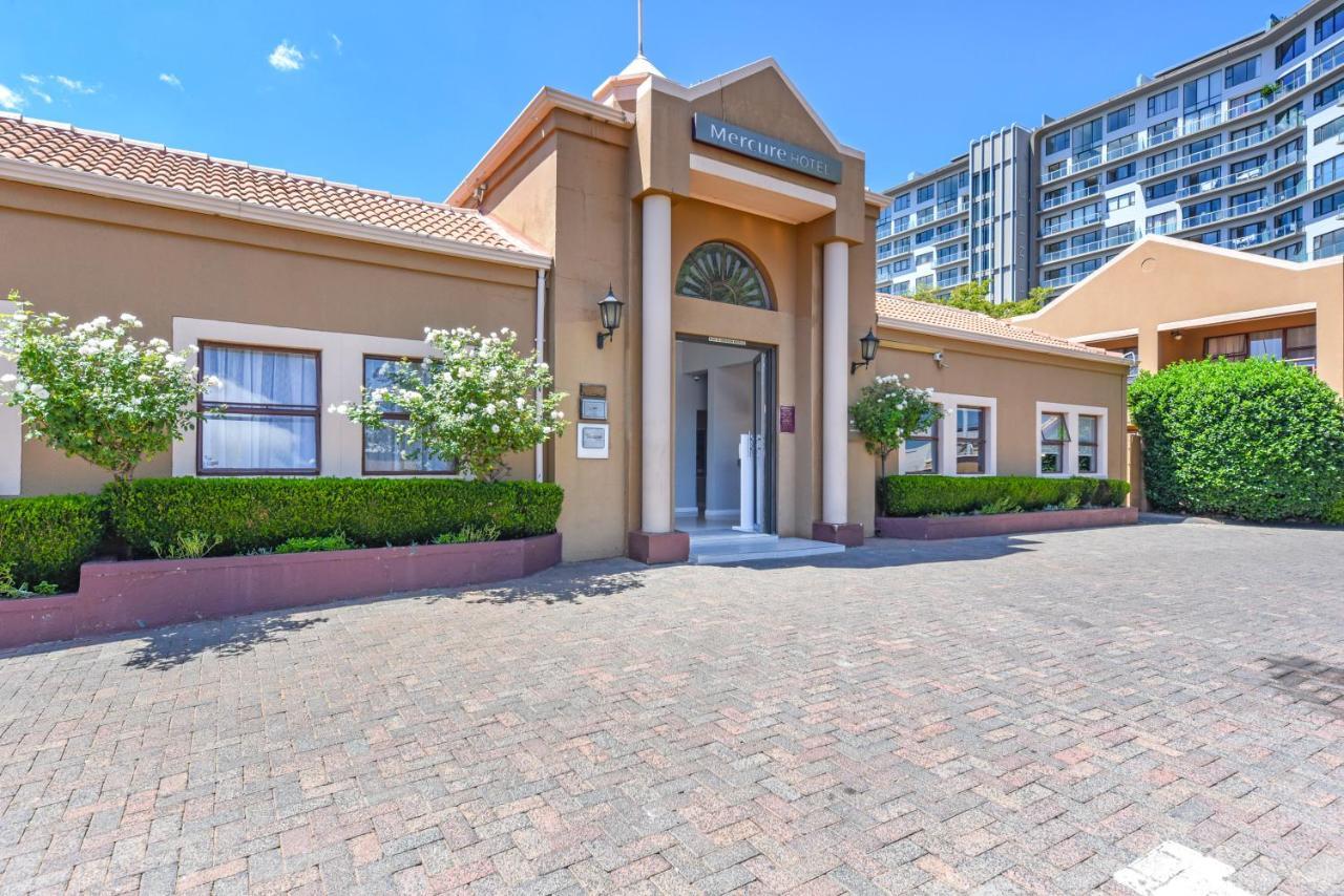 Mercure Hotel Bedfordview Johannesburg Exterior photo